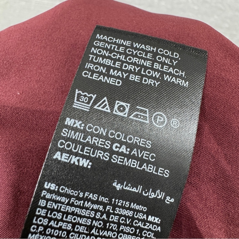 White House Black Market Women Plaid Tweed Mini Skirt 6 Black Red White Holidays - Picture 12 of 13